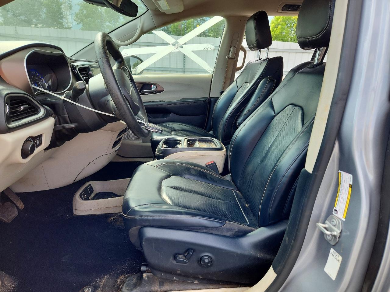 2020 Chrysler Voyager Lxi - zdjęcie 7