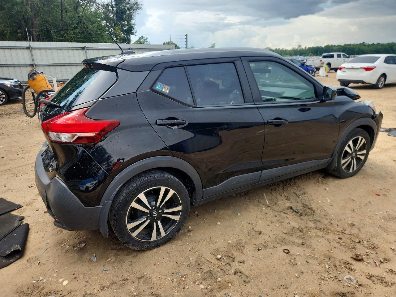 2019 Nissan Kicks Sv - zdjęcie 3
