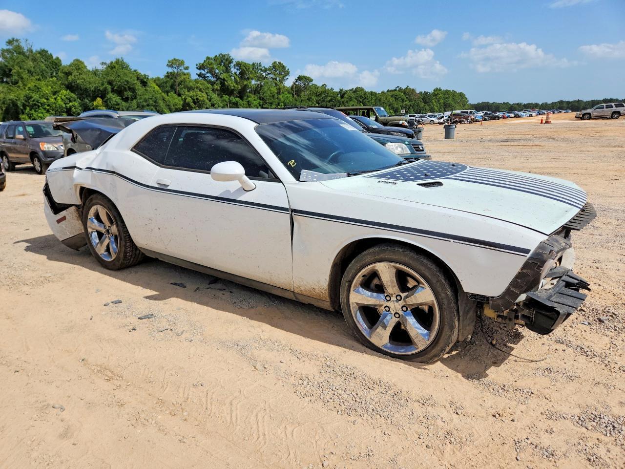 2014 Dodge Challenger R/T - zdjęcie 4