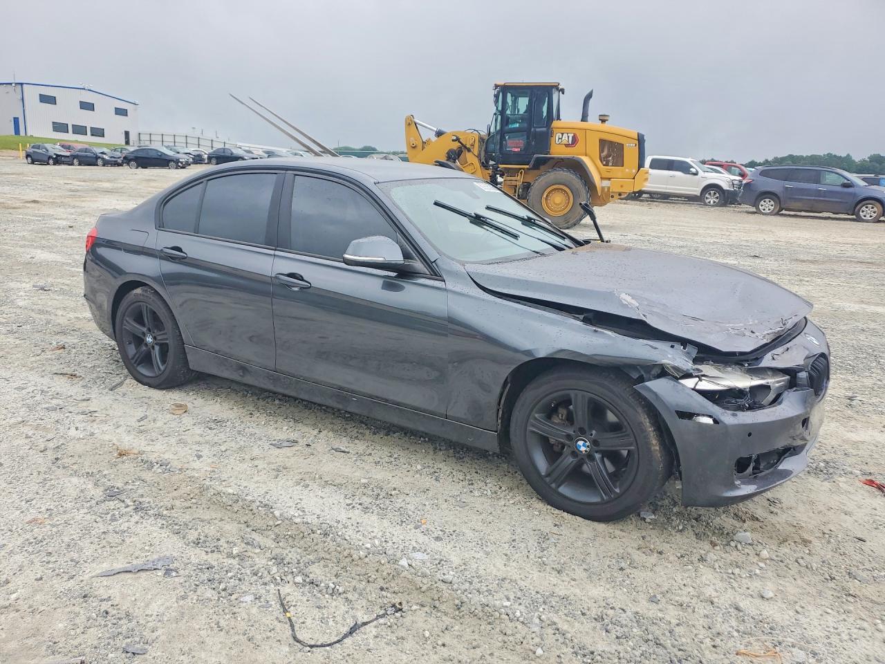 2015 BMW 328 I - zdjęcie 4