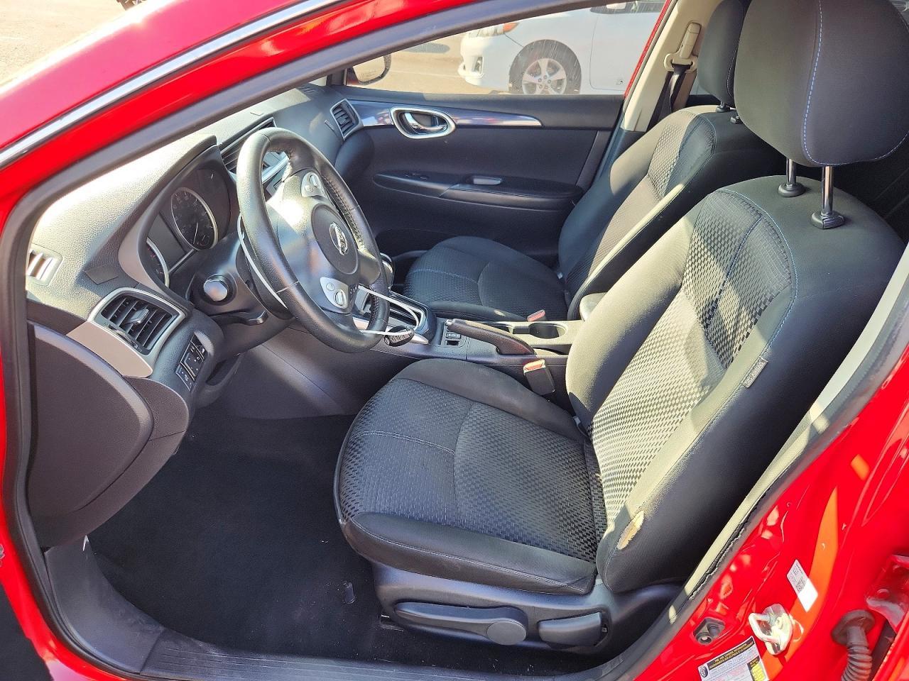 2019 Nissan Sentra S - zdjęcie 7