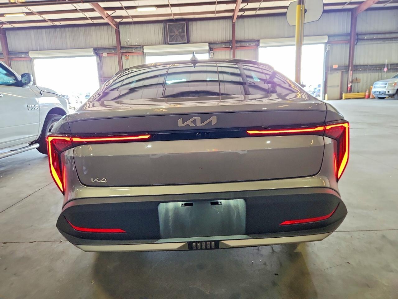 2026 Kia K4 Lxs - zdjęcie 6