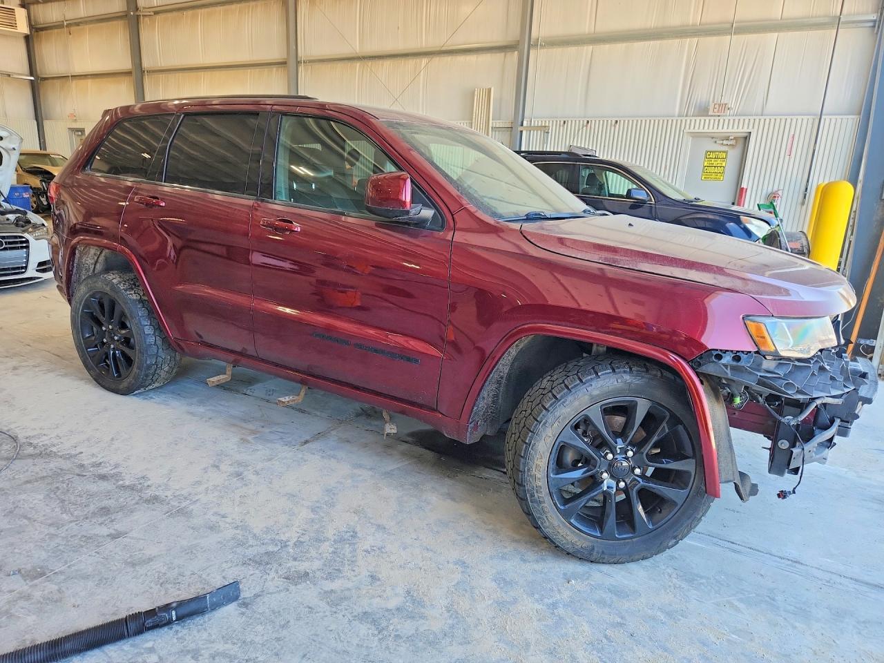 2018 Jeep Grand Cherokee Laredo - zdjęcie 4