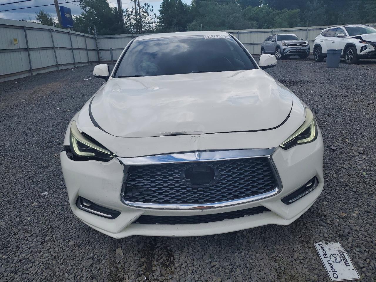 2019 Infiniti Q60 3.0T Luxe - zdjęcie 5