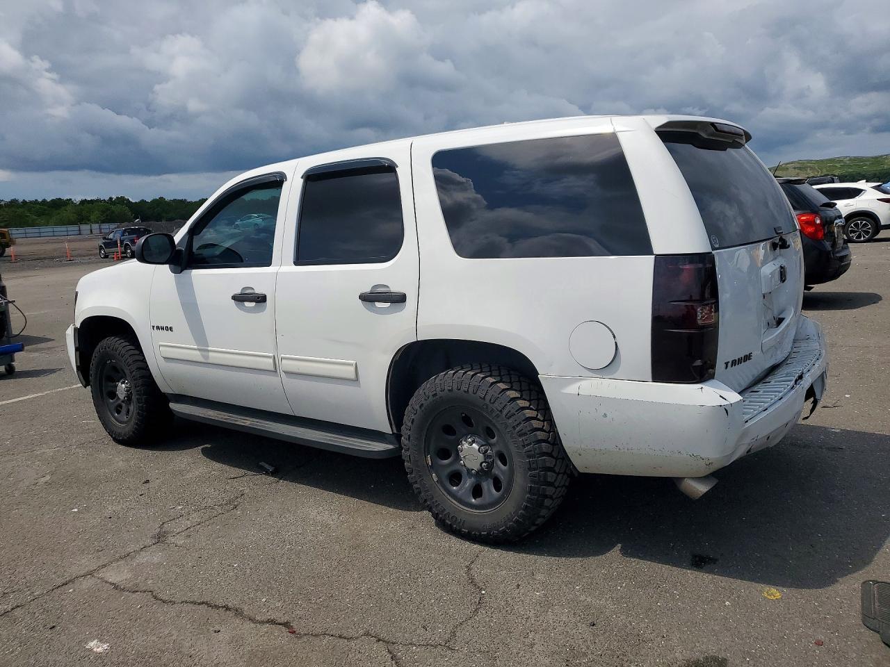 2013 Chevrolet Tahoe Police - zdjęcie 2