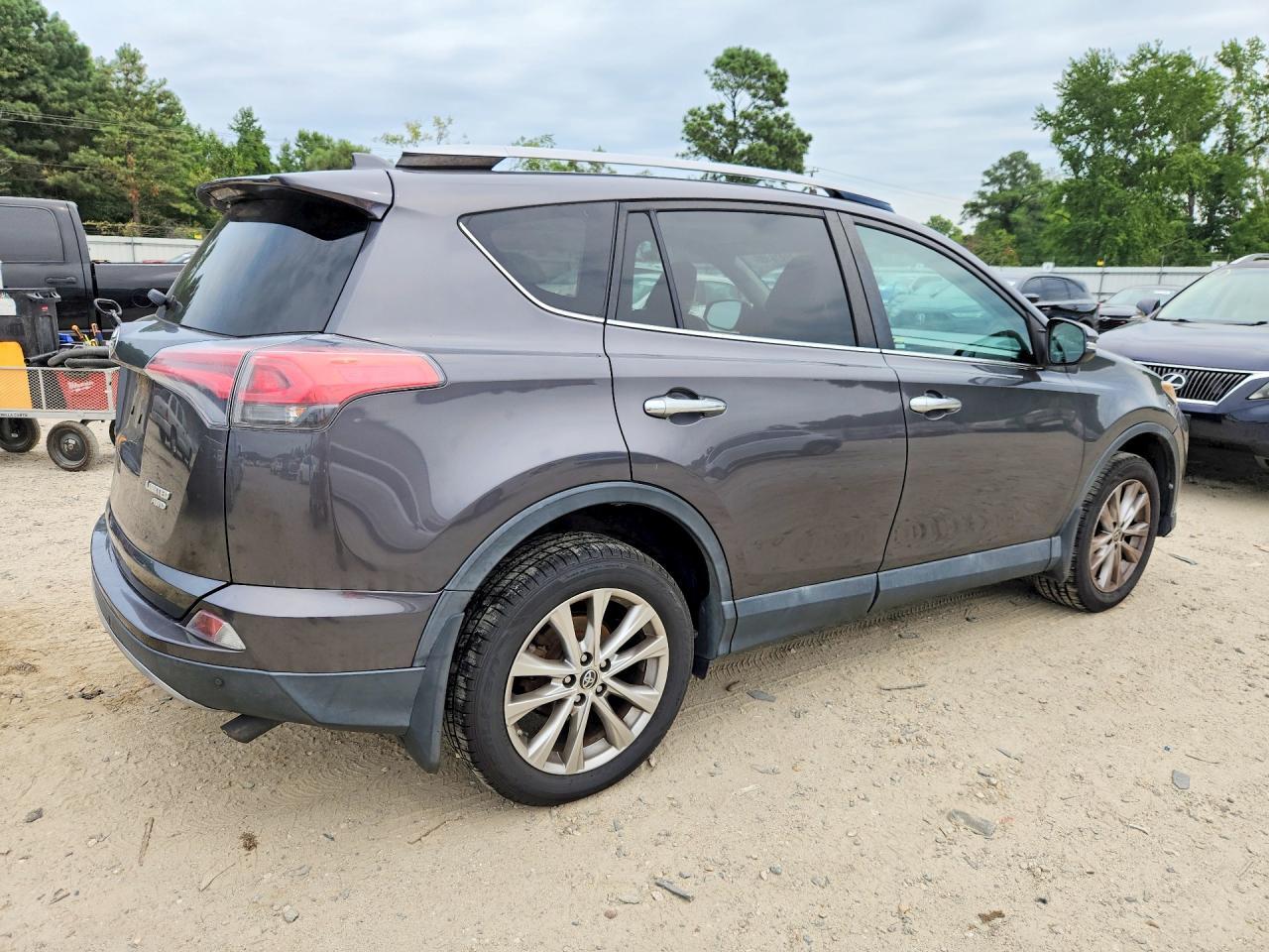 2017 Toyota Rav4 Limited - zdjęcie 3