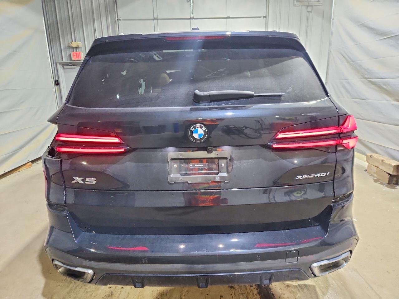 2024 BMW X5 xDrive40I - zdjęcie 6