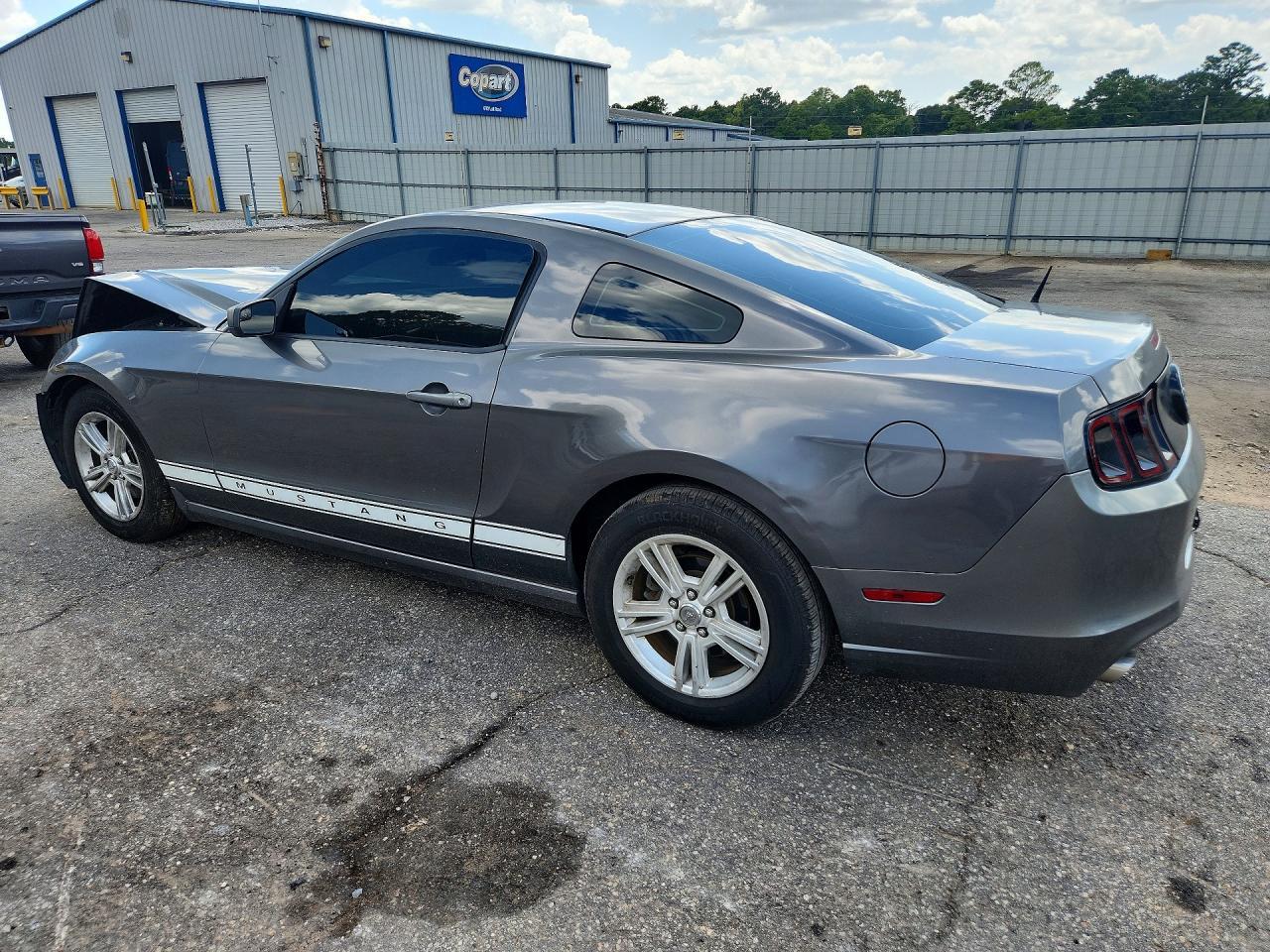 2014 Ford Mustang - zdjęcie 2