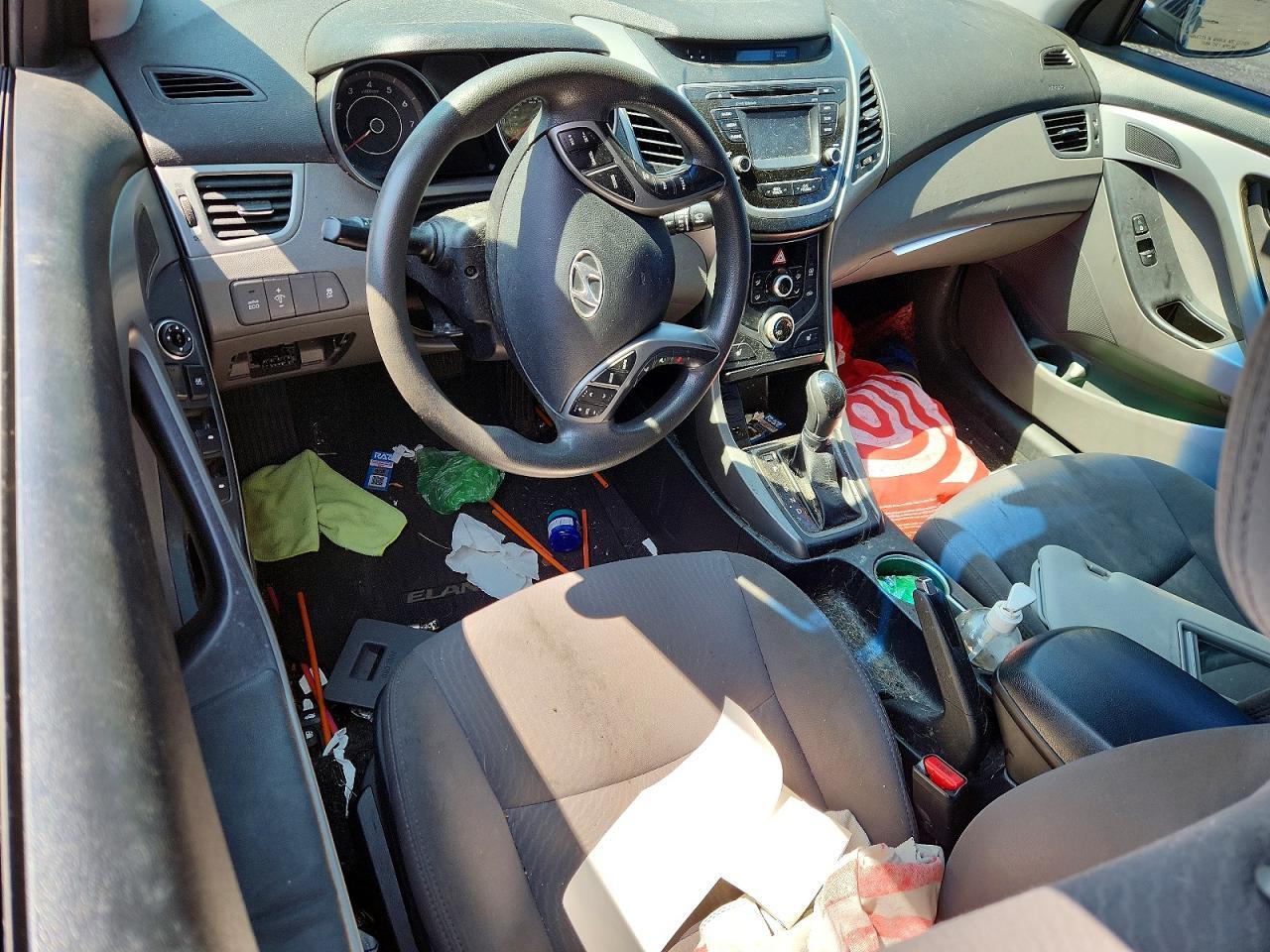 2014 Hyundai Elantra - zdjęcie 8