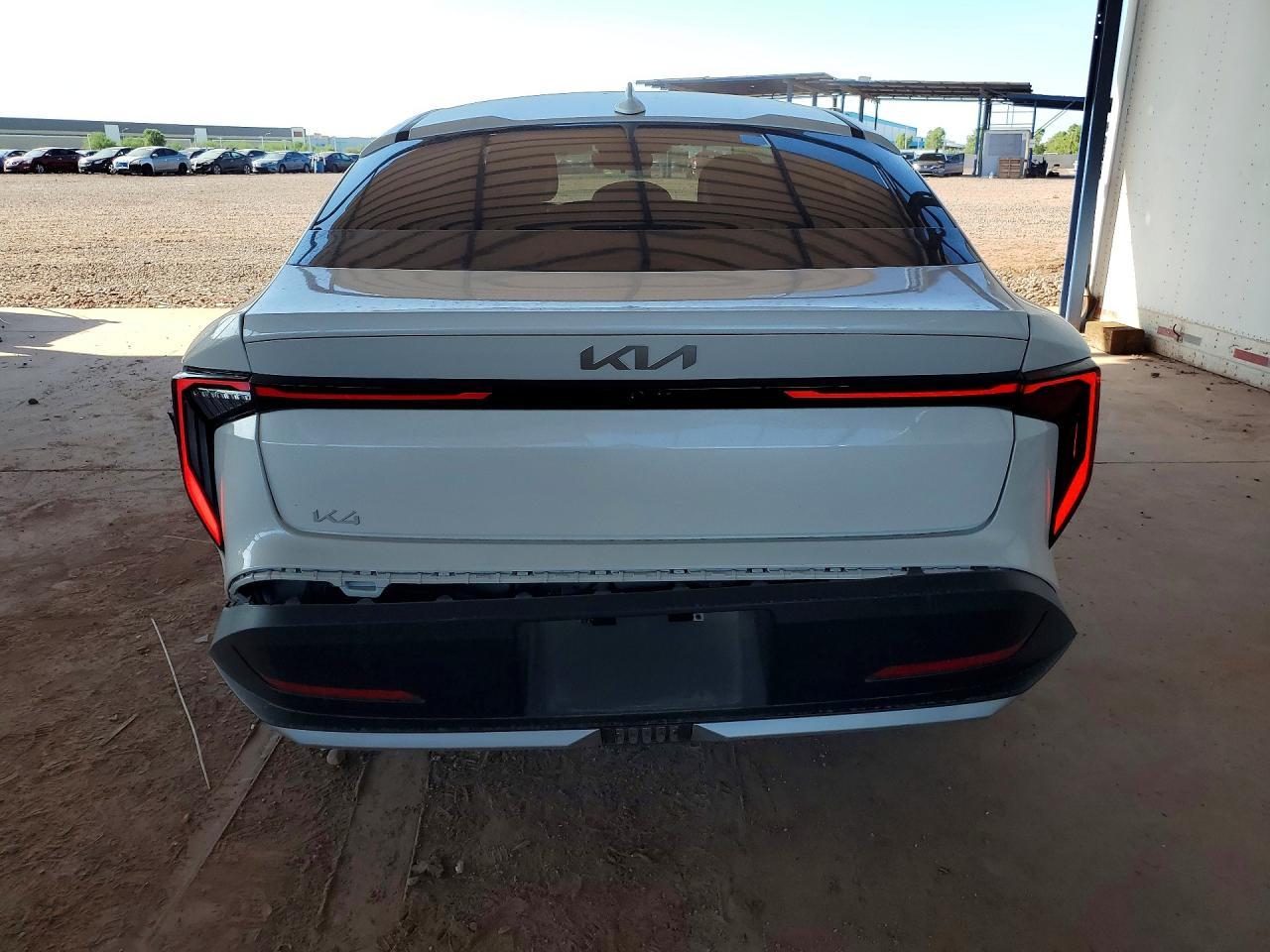 2025 Kia K4 Lxs - zdjęcie 6