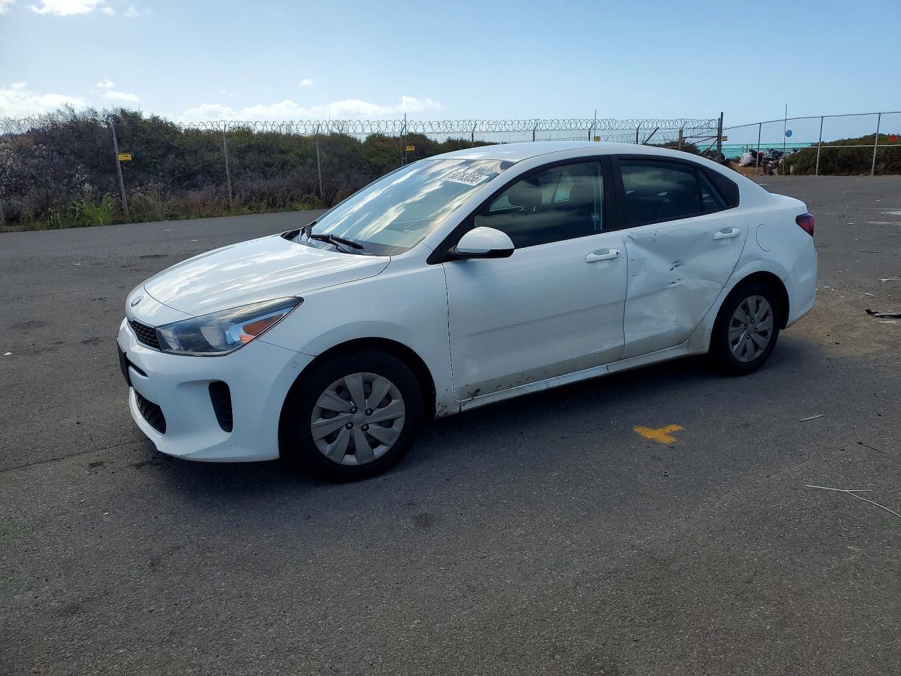 2020 Kia Rio S - zdjęcie główne