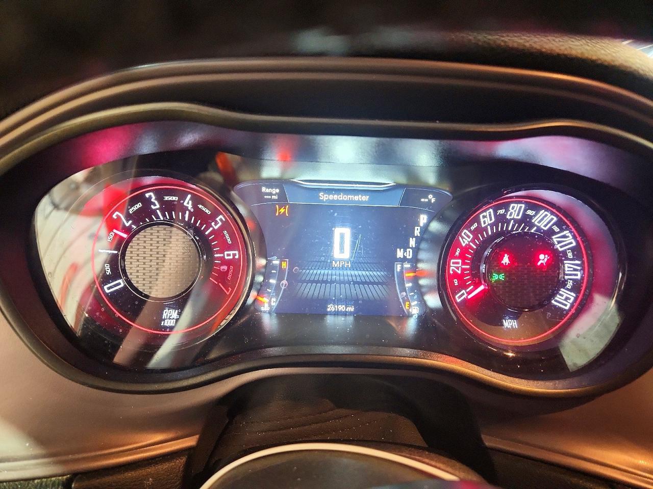 2023 Dodge Challenger Sxt - zdjęcie 9