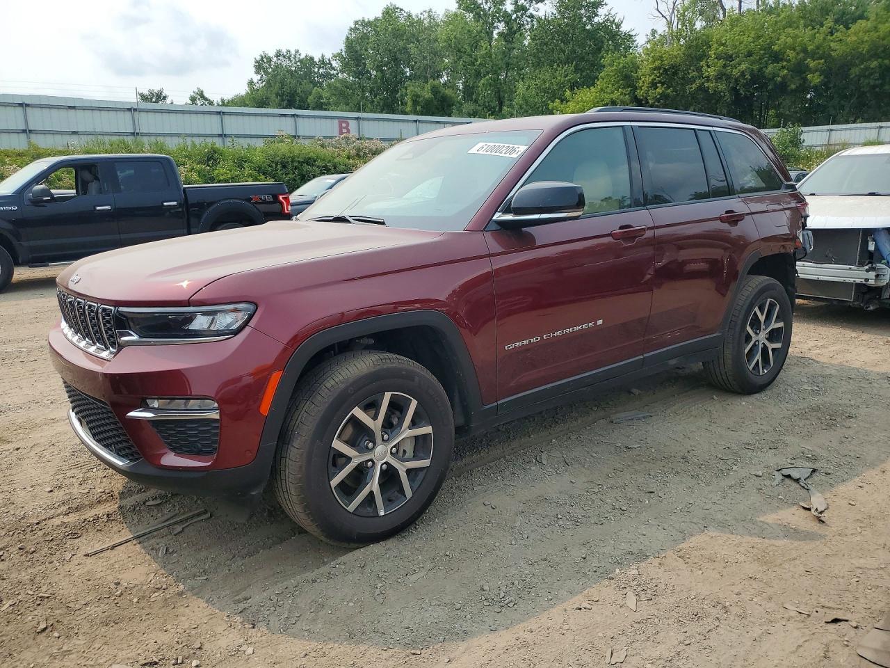 2025 Jeep Grand Cherokee Limited - zdjęcie główne