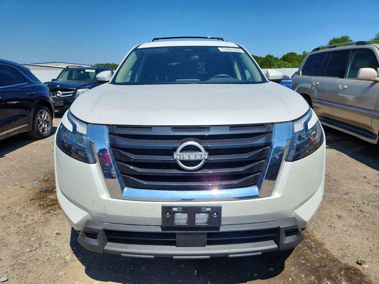 2015 Nissan Pathfinder S - zdjęcie 5