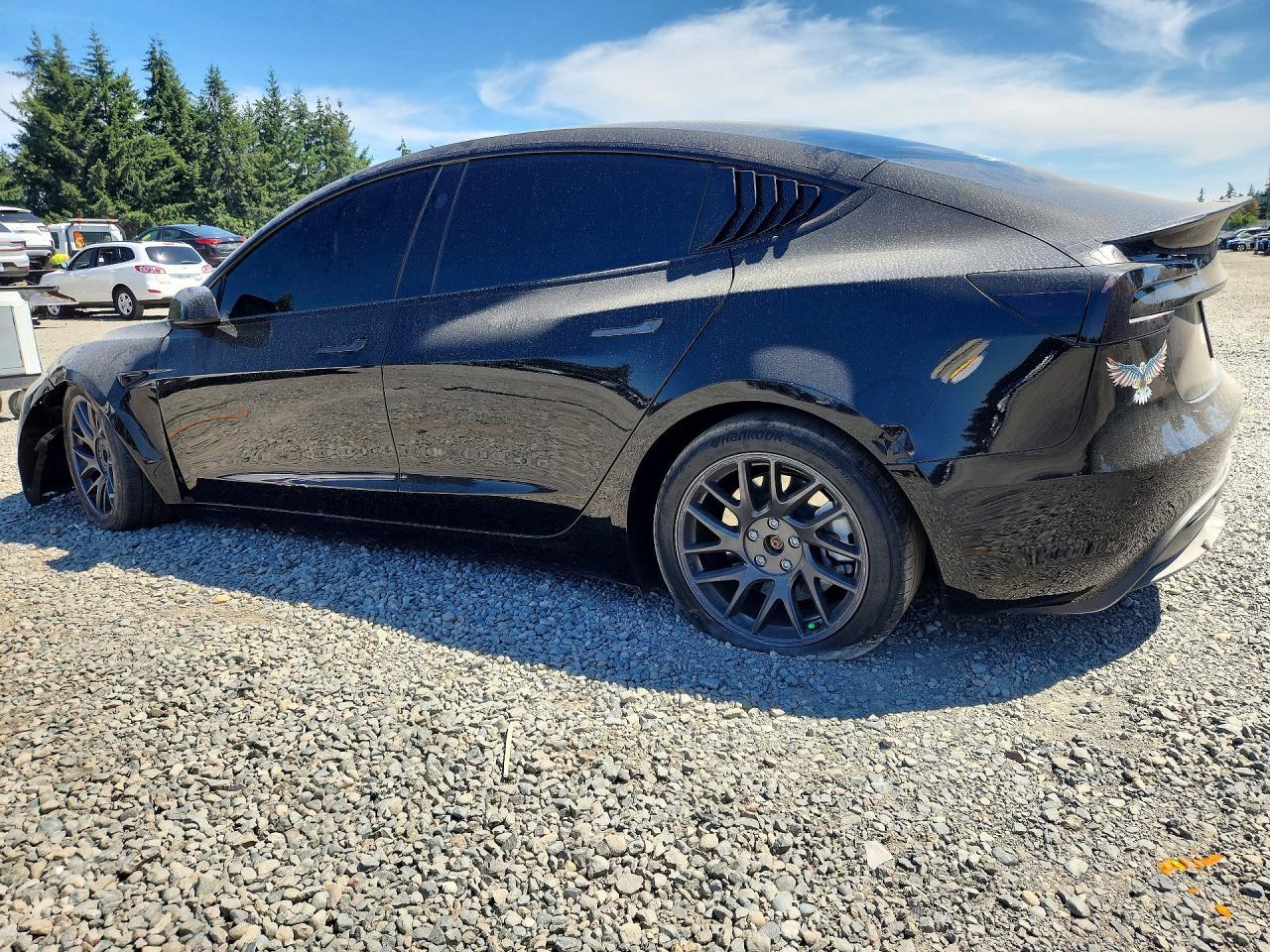 2024 Tesla Model 3 - zdjęcie 2