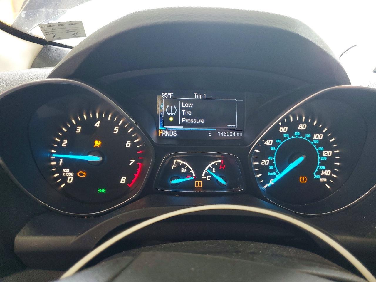 2014 Ford Escape - zdjęcie 9