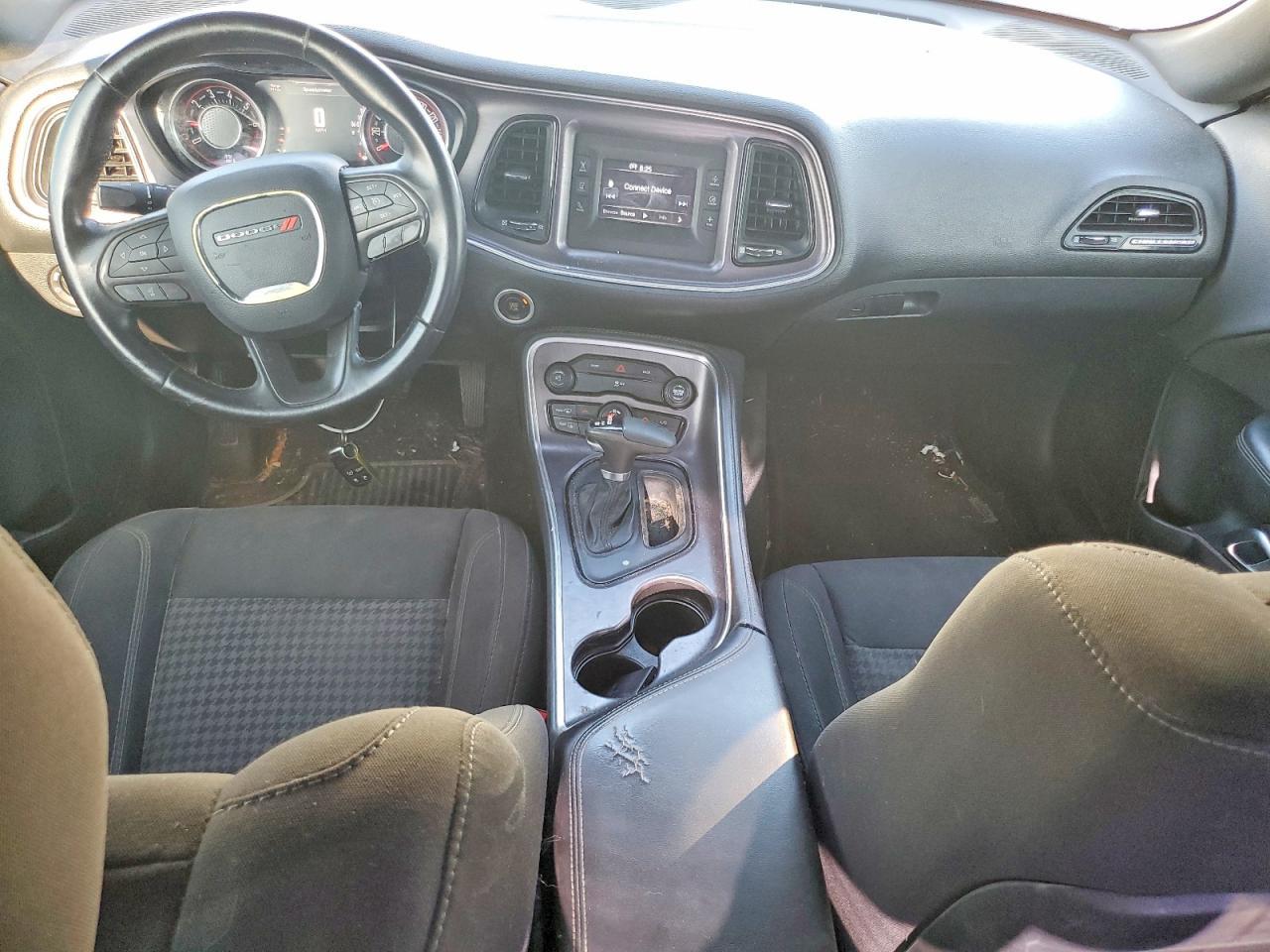 2015 Dodge Challenger Sxt - zdjęcie 8