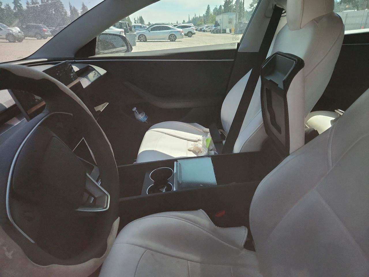 2024 Tesla Model 3 - zdjęcie 7