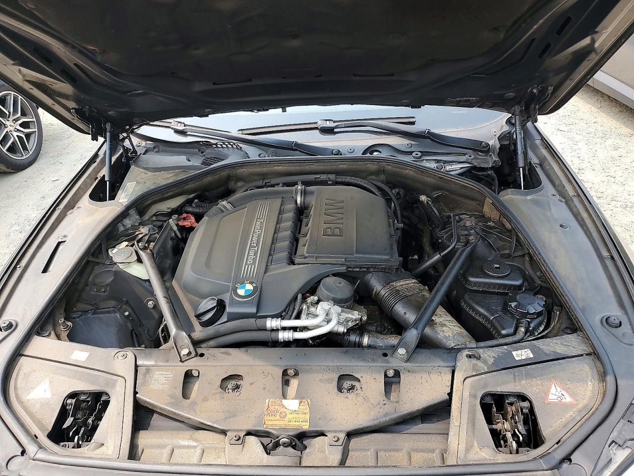 2013 BMW 535 Xi - zdjęcie 11