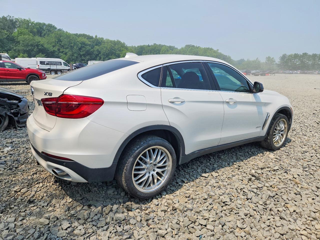 2015 BMW X6 xDrive35I - zdjęcie 3