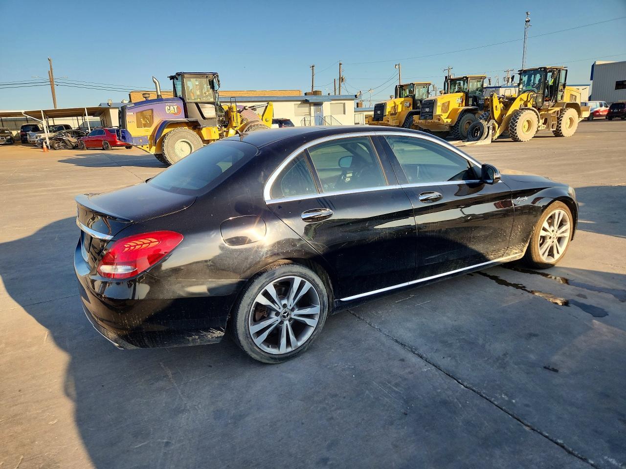 2018 Mercedes-Benz C 300 - zdjęcie 3