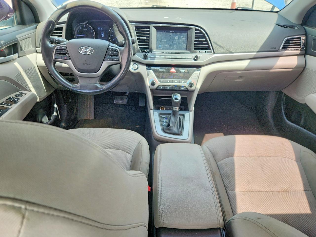 2017 Hyundai Elantra Se - zdjęcie 8