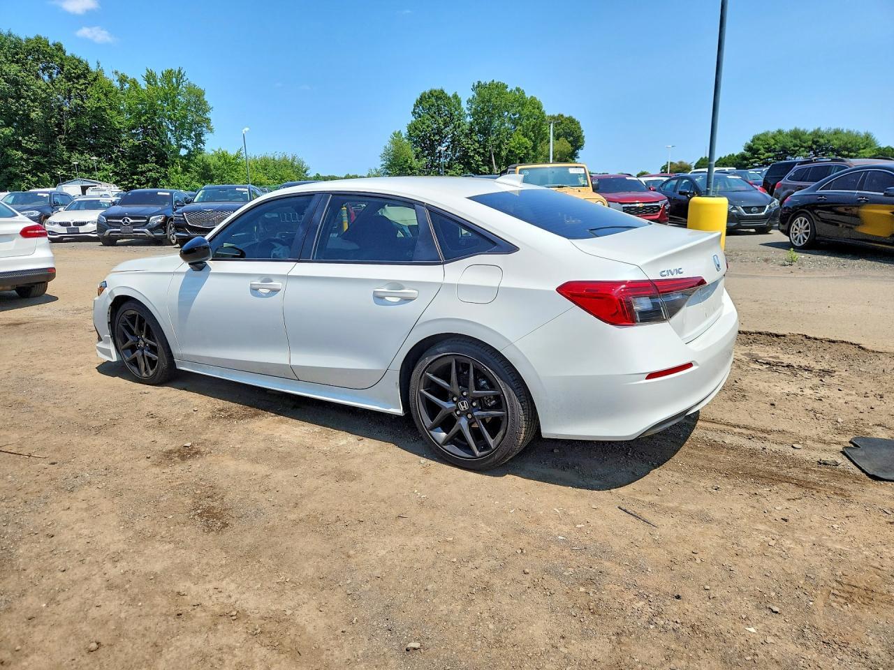 2022 Honda Civic Sport - zdjęcie 2