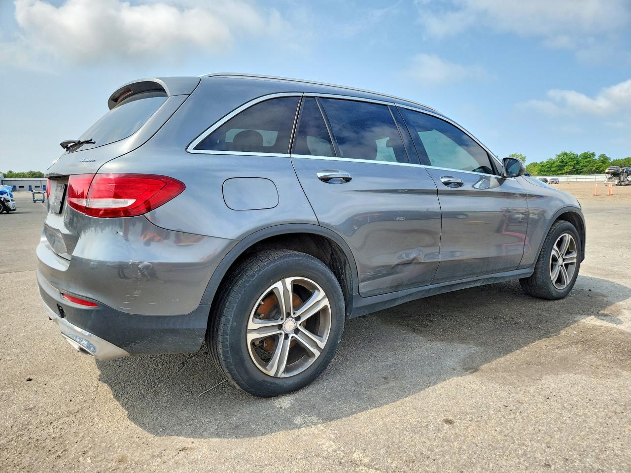 2017 Mercedes-Benz Glc 300 4Matic - zdjęcie 3