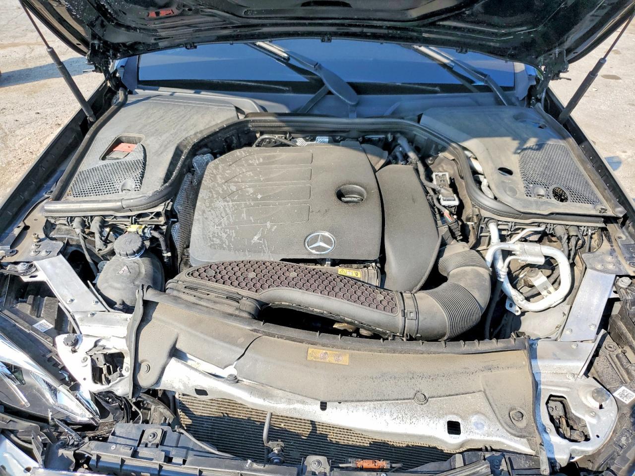 2020 Mercedes-Benz E 350 4Matic - zdjęcie 11