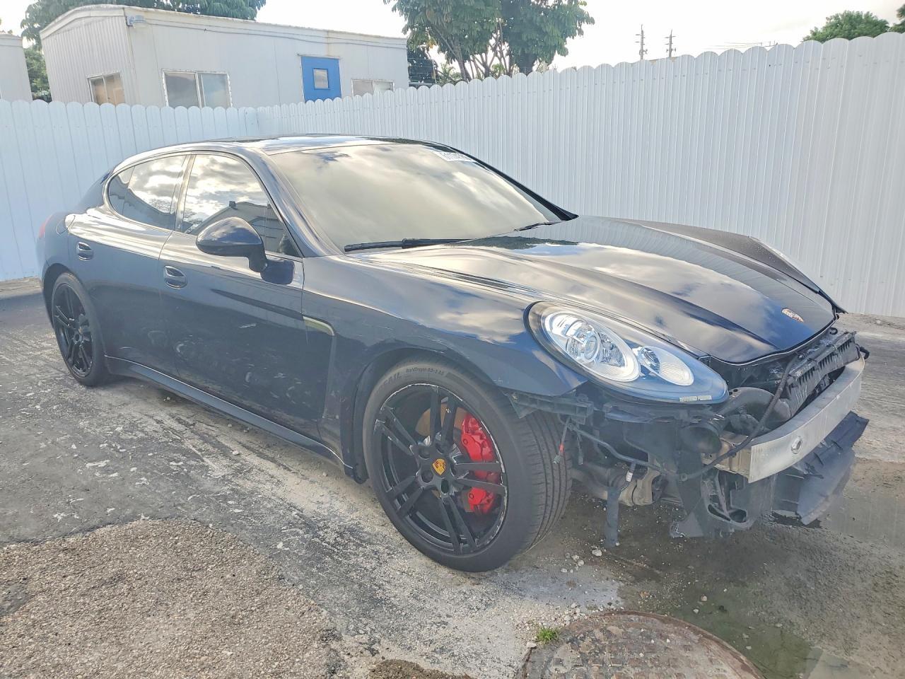 2016 Porsche Panamera 2 - zdjęcie 4