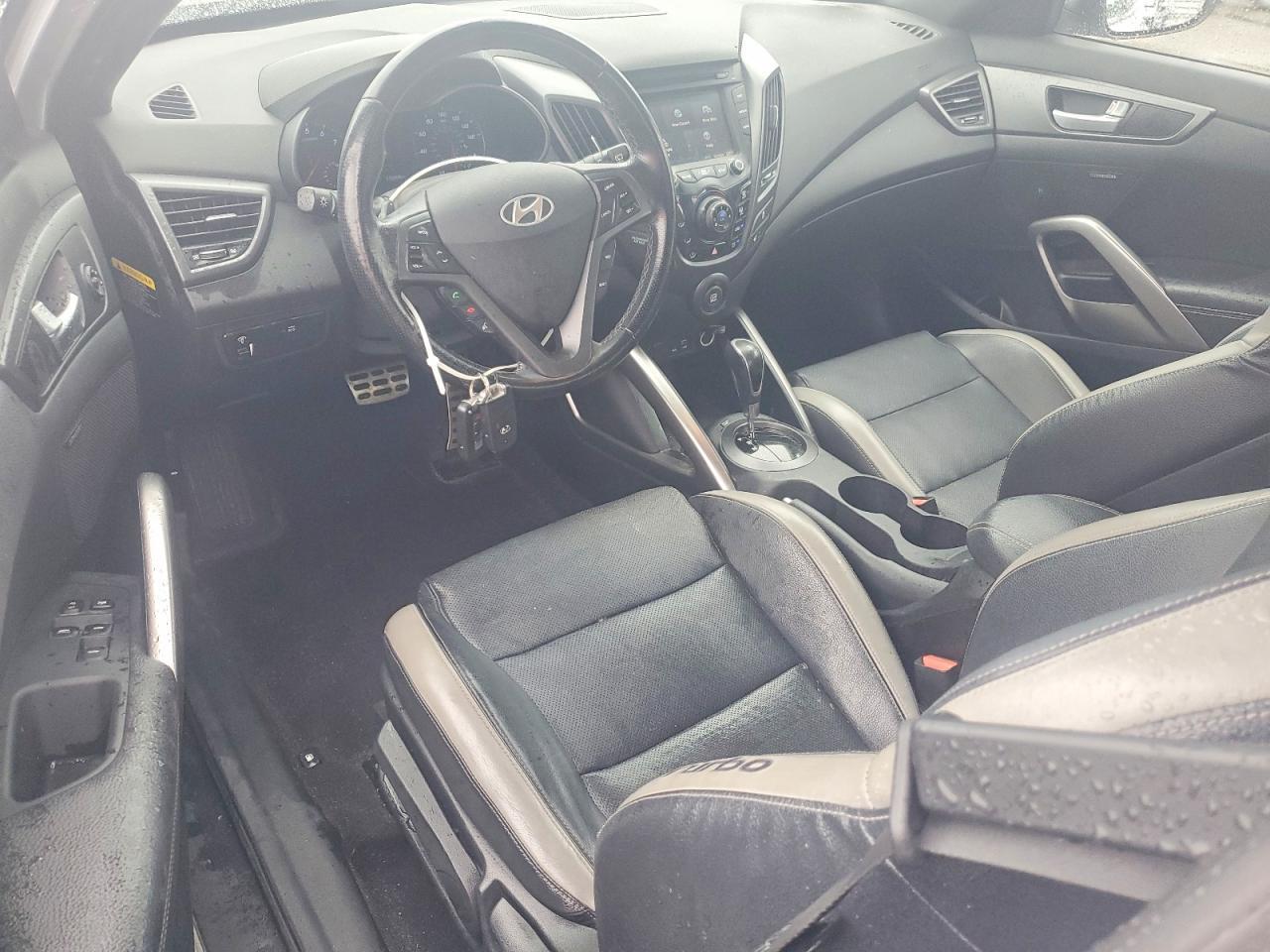 2016 Hyundai Veloster Turbo - zdjęcie 8
