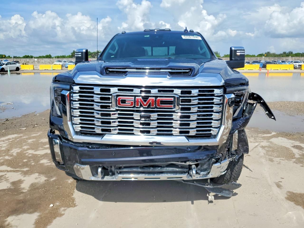 2025 GMC Sierra K2500 Denali - zdjęcie 5