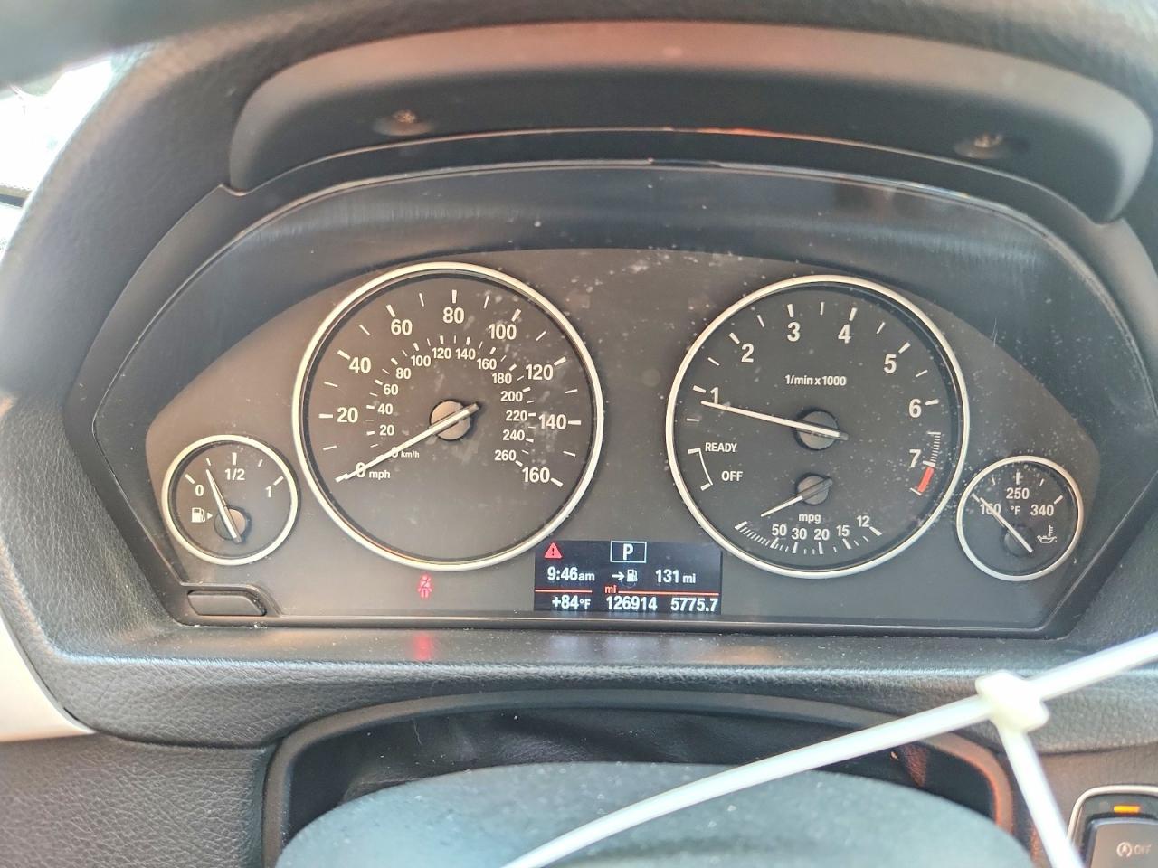 2014 BMW 320 I - zdjęcie 9