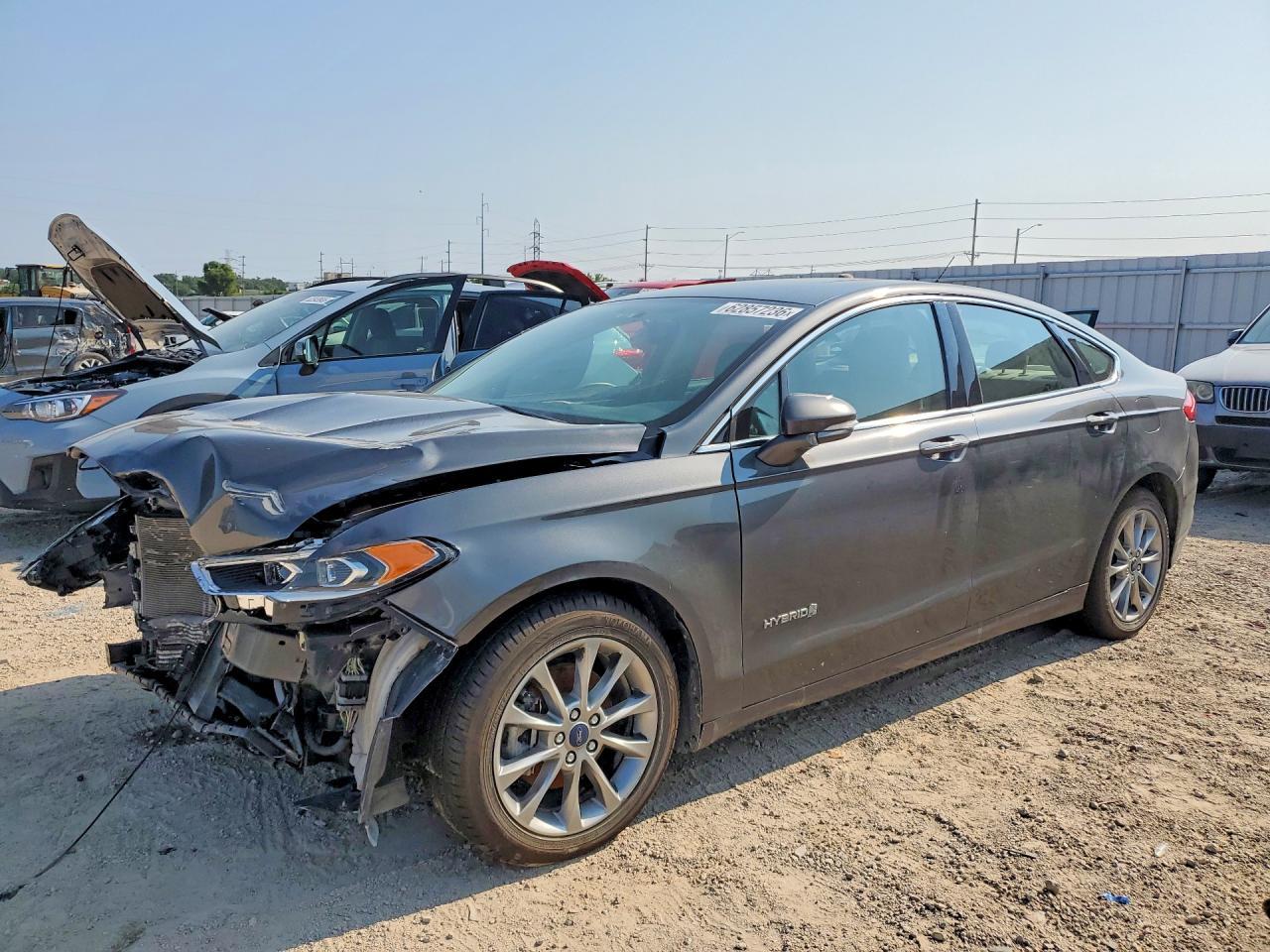 2017 Ford Fusion Se Hybrid - zdjęcie główne