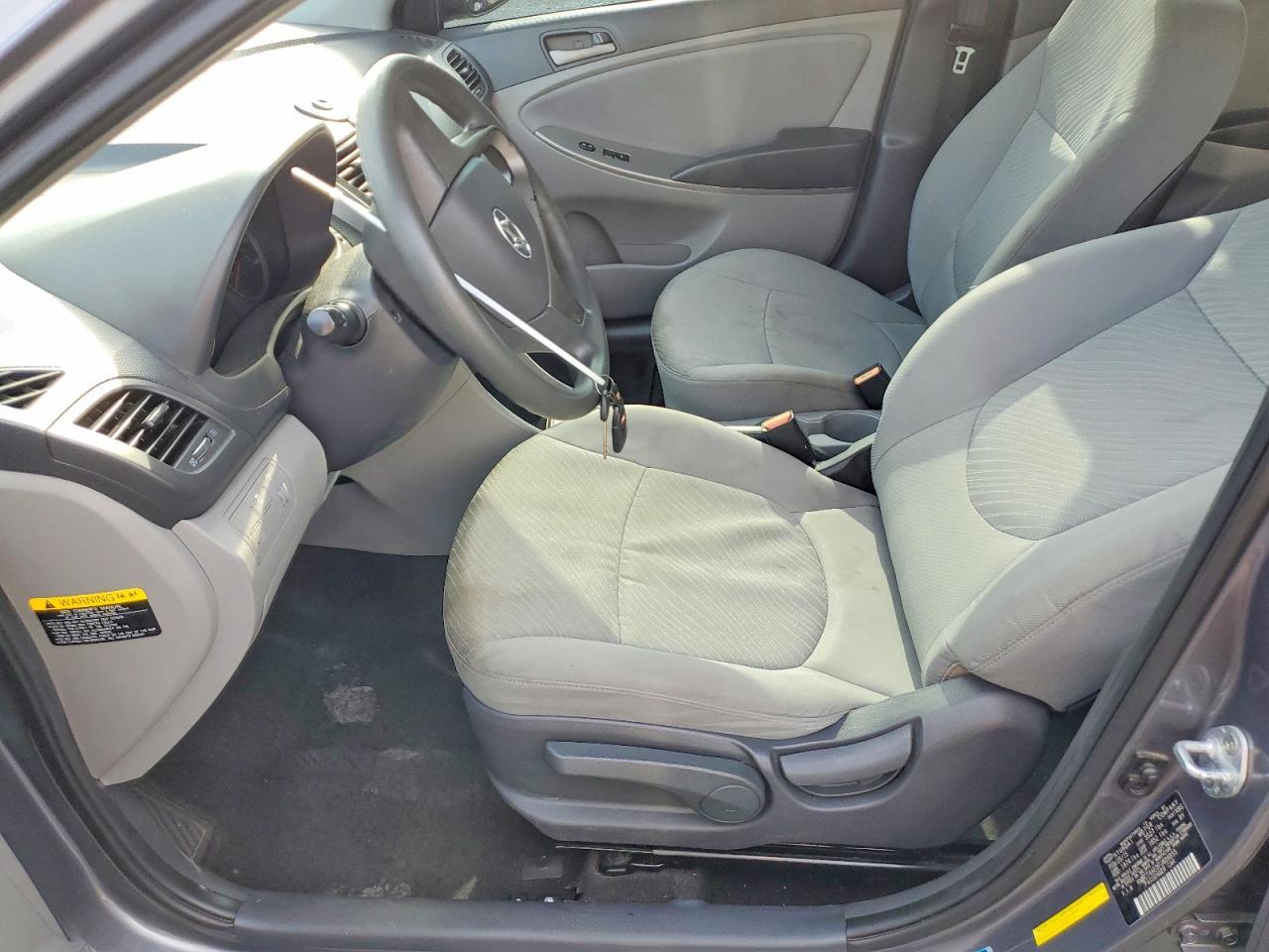2015 Hyundai Accent Gls - zdjęcie 7