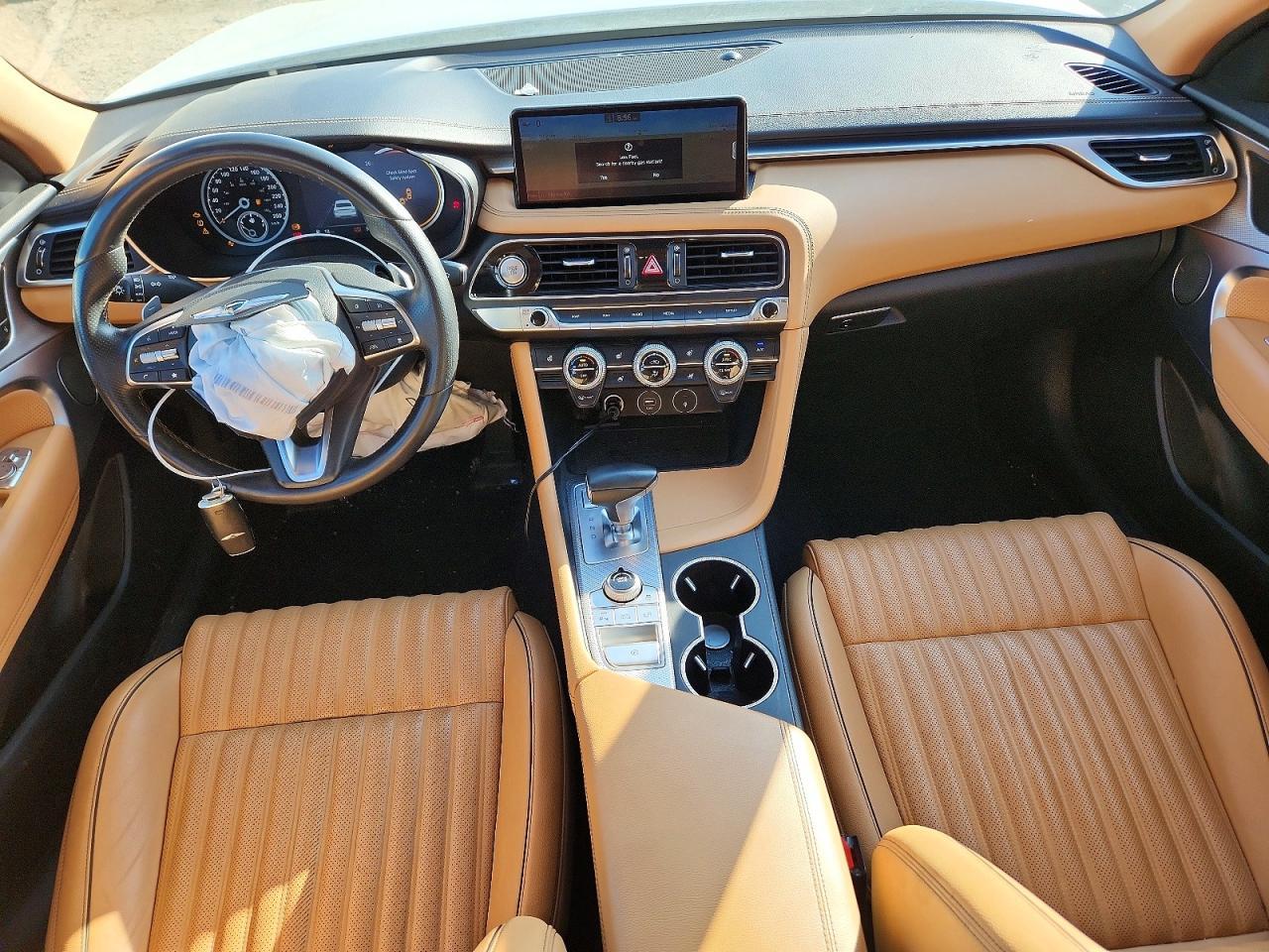 2022 Genesis G70 2.0T - zdjęcie 8