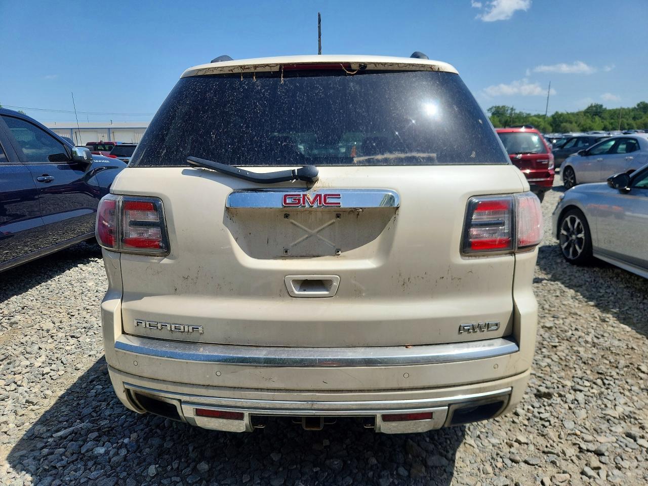 2014 GMC Acadia Denali - zdjęcie 6
