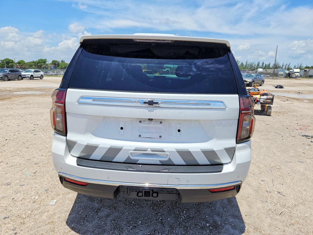 2023 Chevrolet Tahoe C1500 - zdjęcie 6