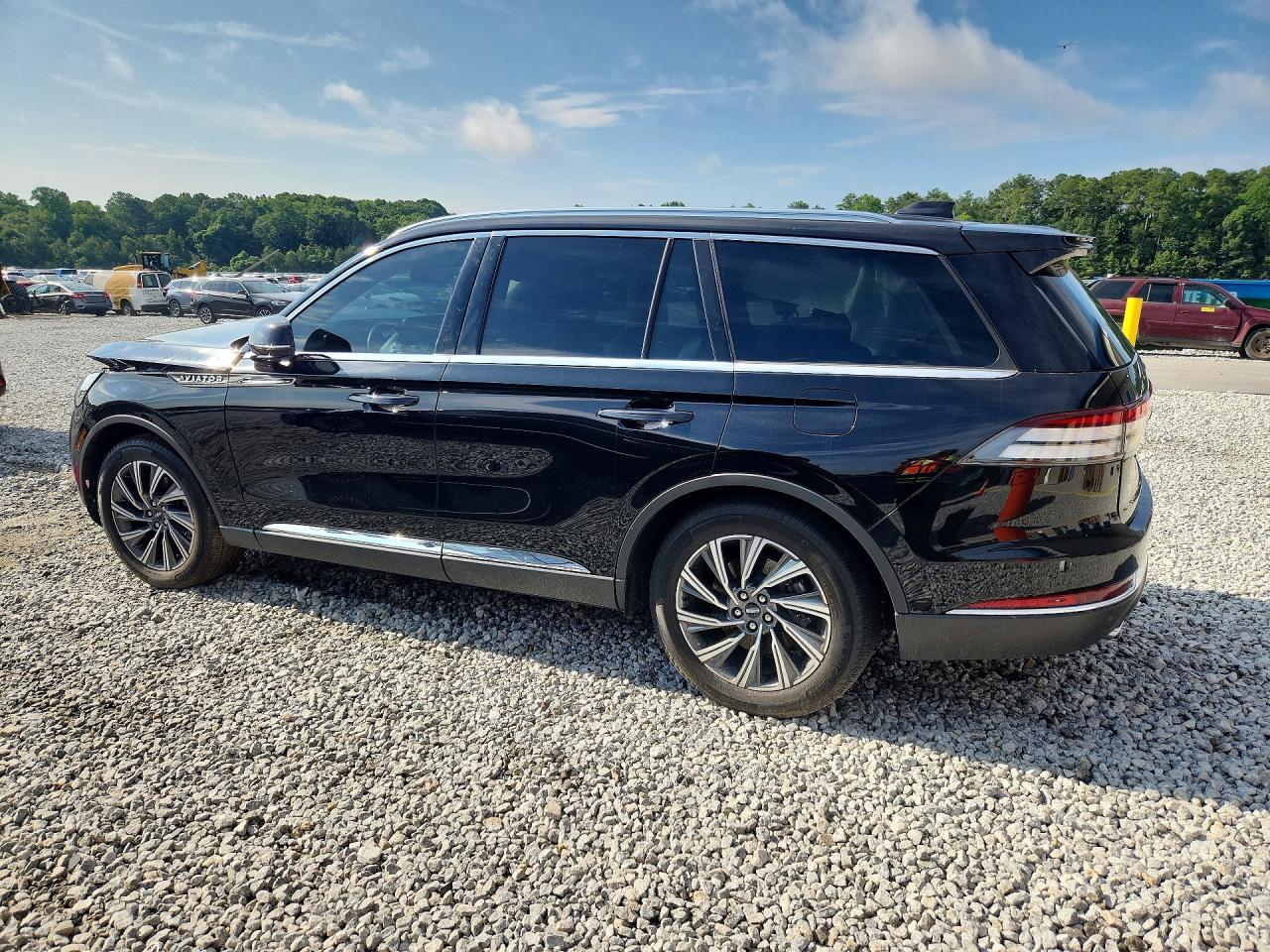 2025 Lincoln Aviator - zdjęcie 2