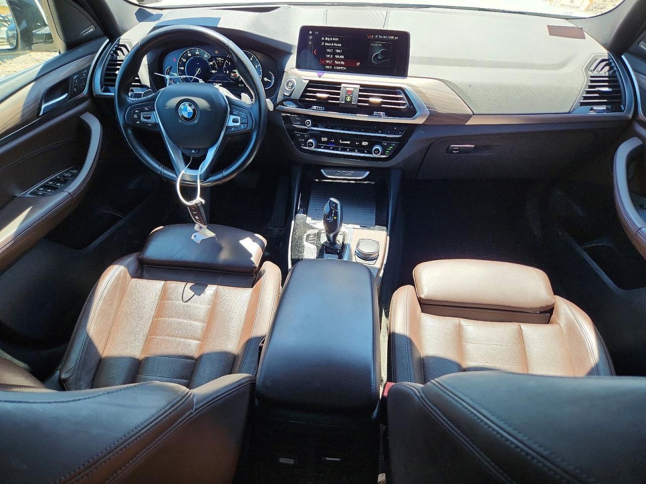 2018 BMW X3 xDrive30I - zdjęcie 8