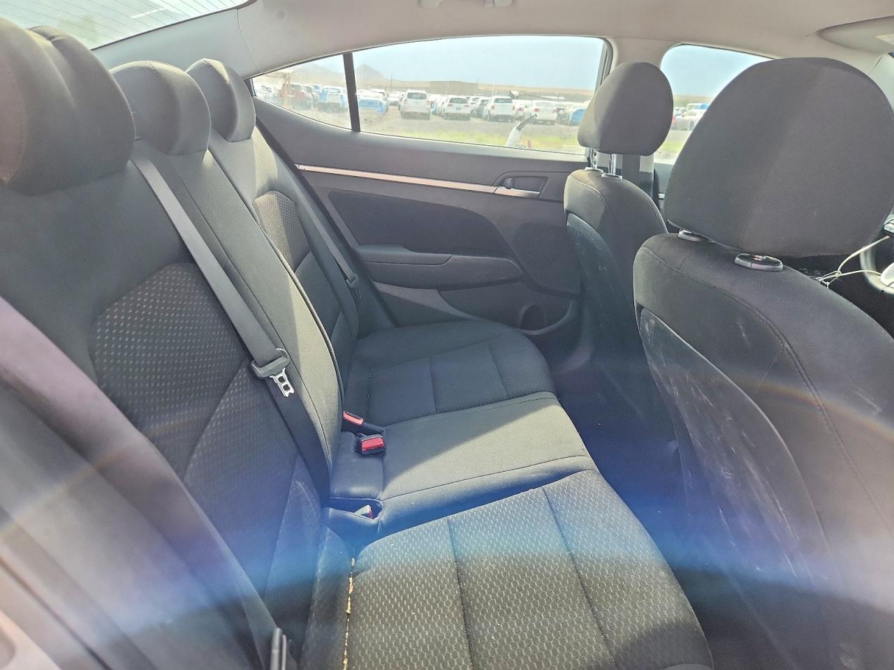 2020 Hyundai Elantra Sel - zdjęcie 10