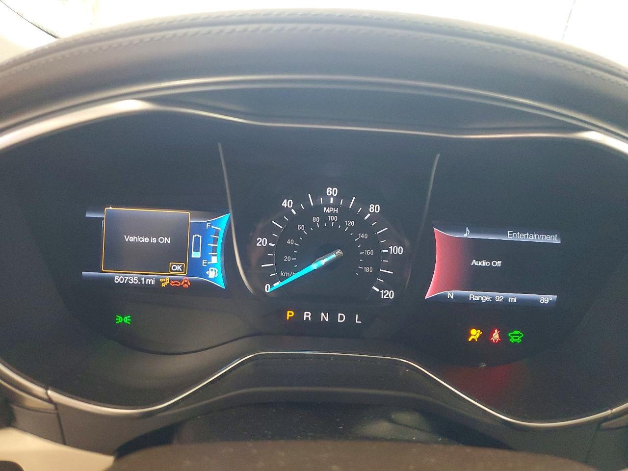 2017 Ford Fusion Titanium Hev - zdjęcie 9
