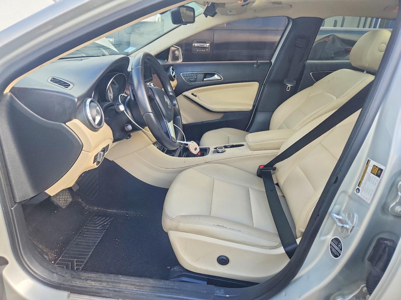 2015 Mercedes-Benz Gla 250 4Matic - zdjęcie 7