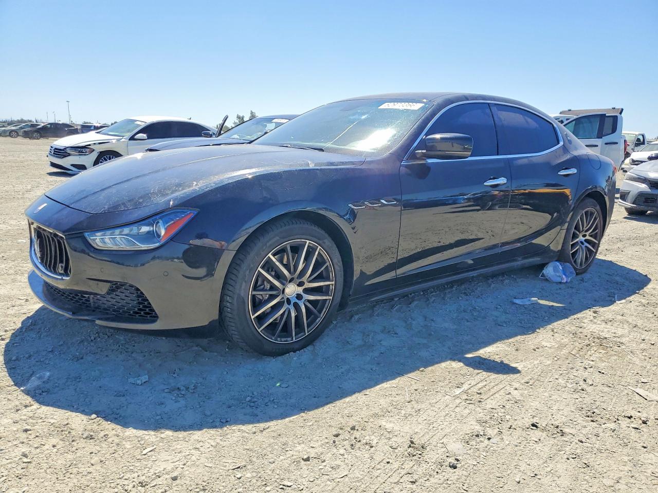 2015 Maserati Ghibli S - zdjęcie główne