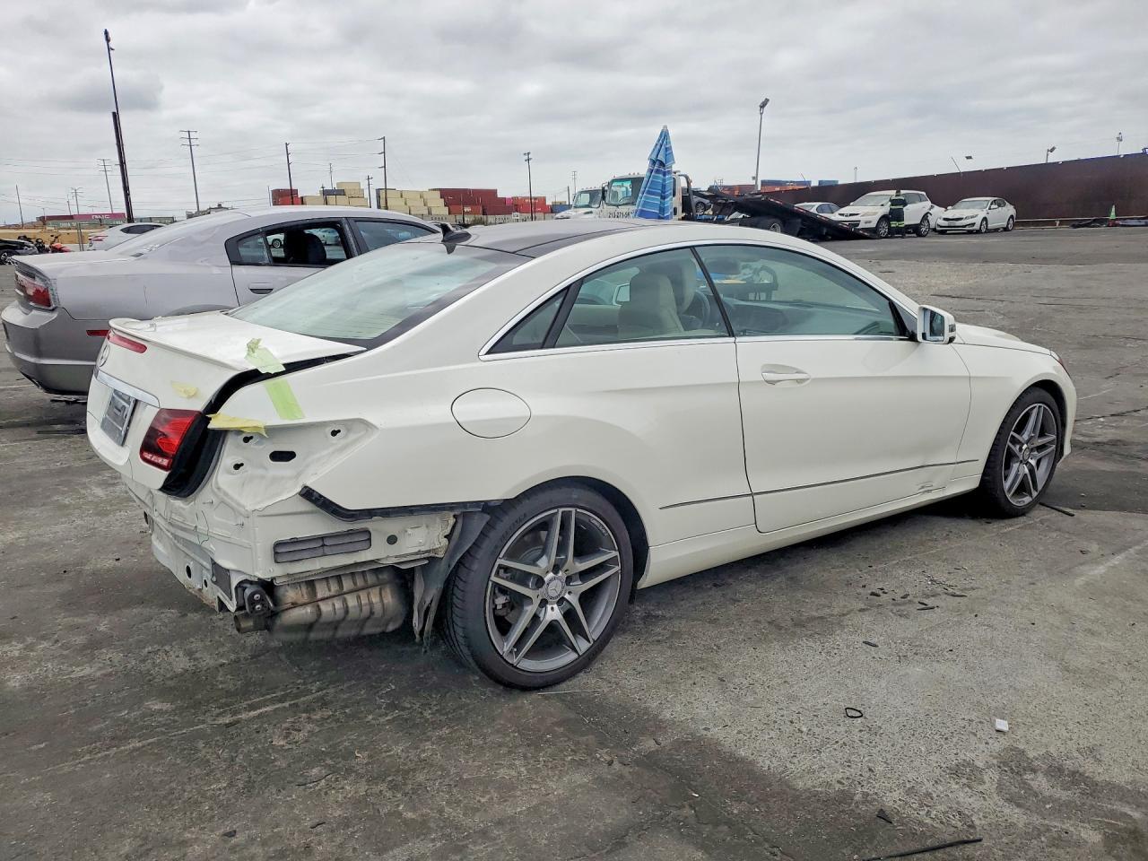 2014 Mercedes-Benz E 350 - zdjęcie 3