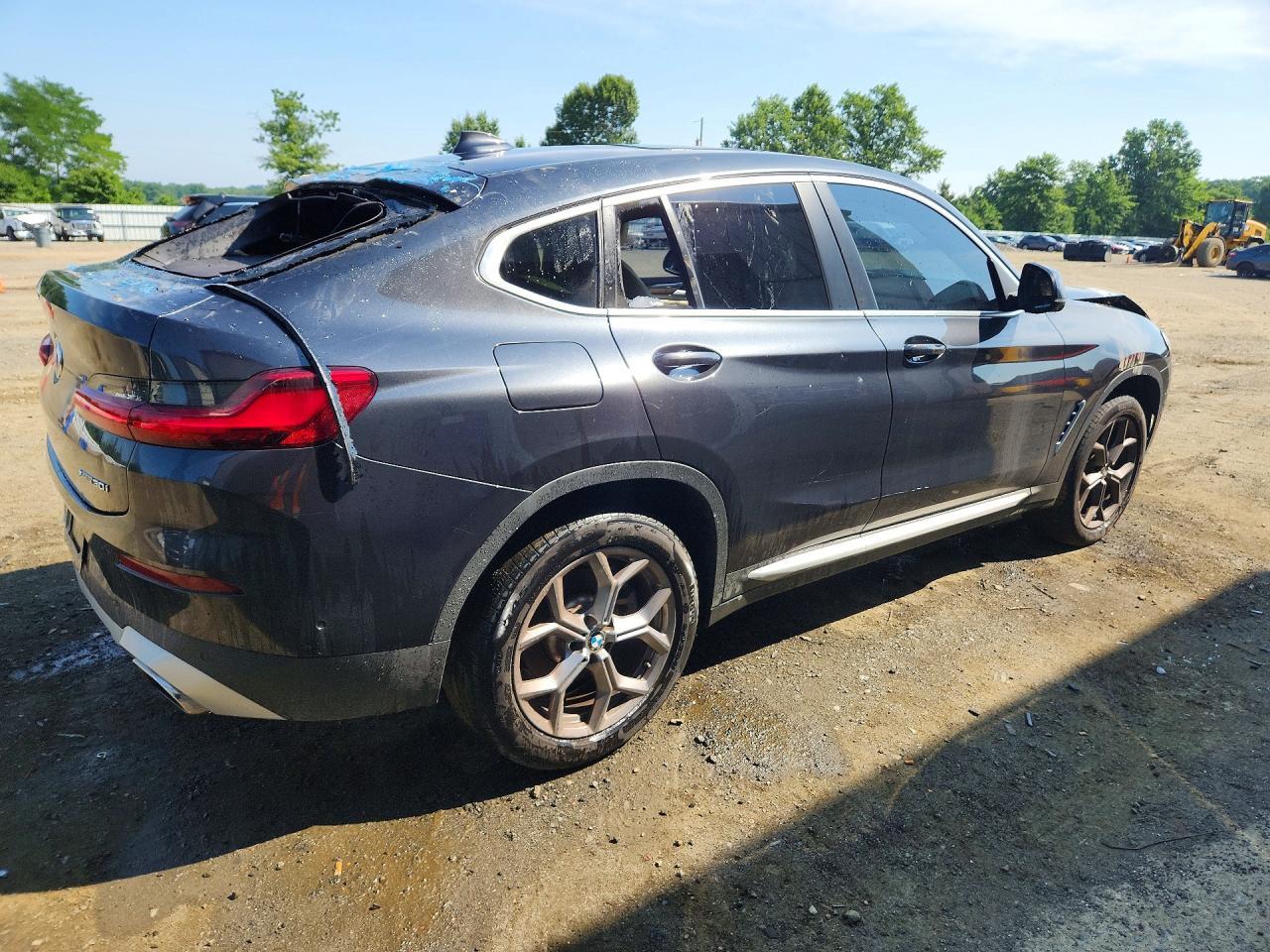 2024 BMW X4 xDrive30I - zdjęcie 3