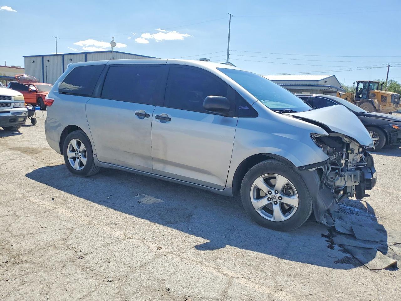 2016 Toyota Sienna L 7-Passenger - zdjęcie 4