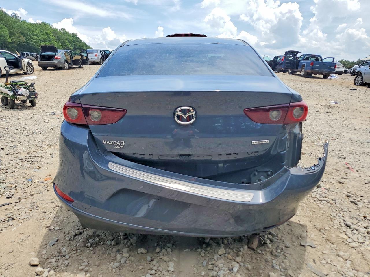 2024 Mazda 3 Preferred - zdjęcie 6