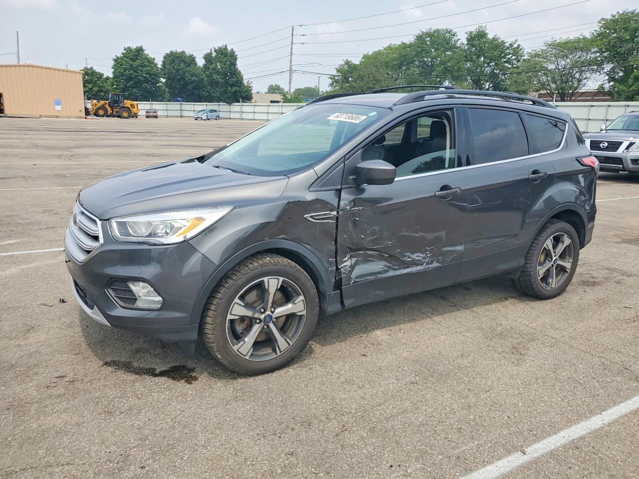 2018 Ford Escape Sel - zdjęcie główne