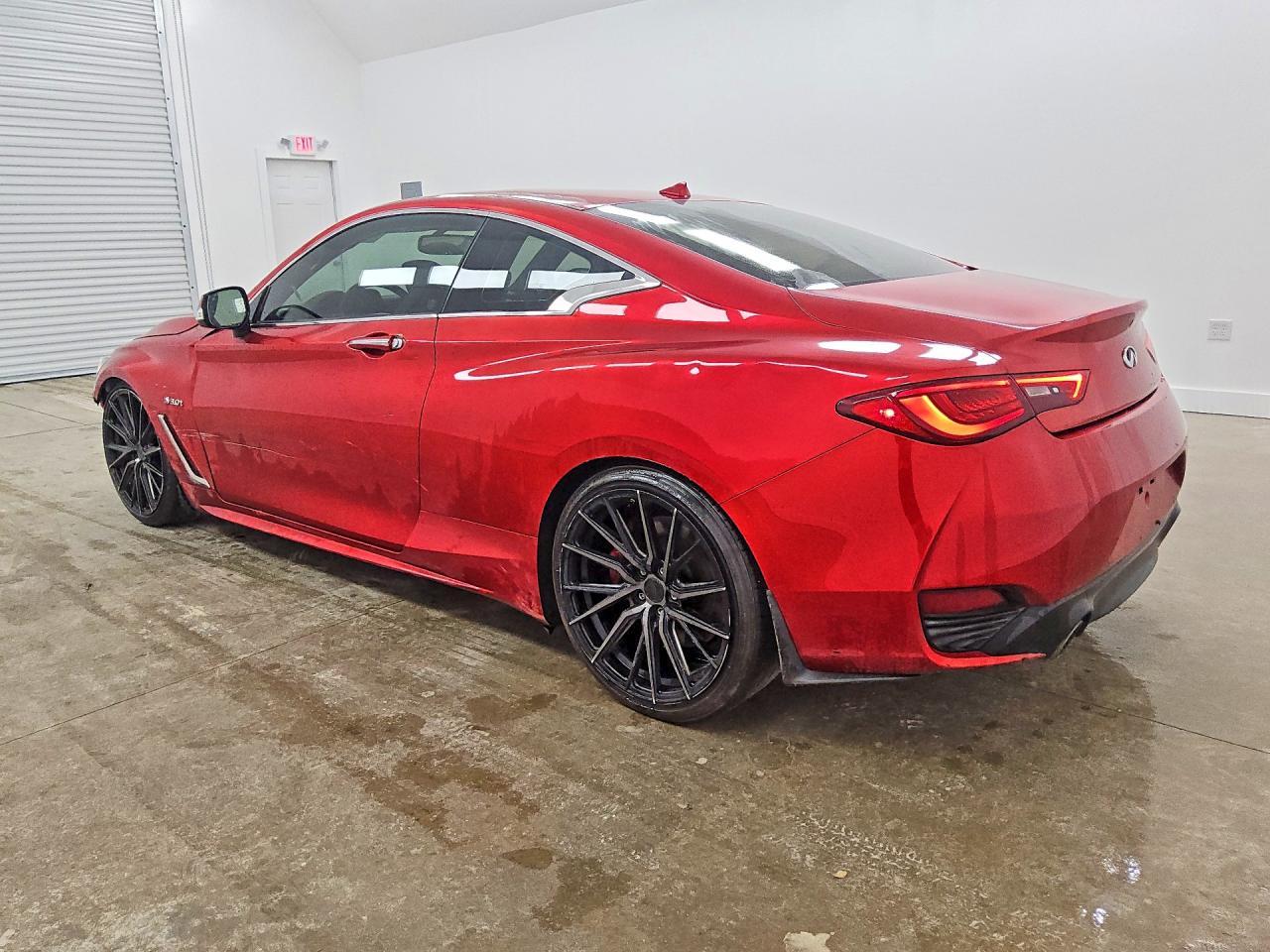 2017 Infiniti Q60 Red Sport 400 - zdjęcie 2